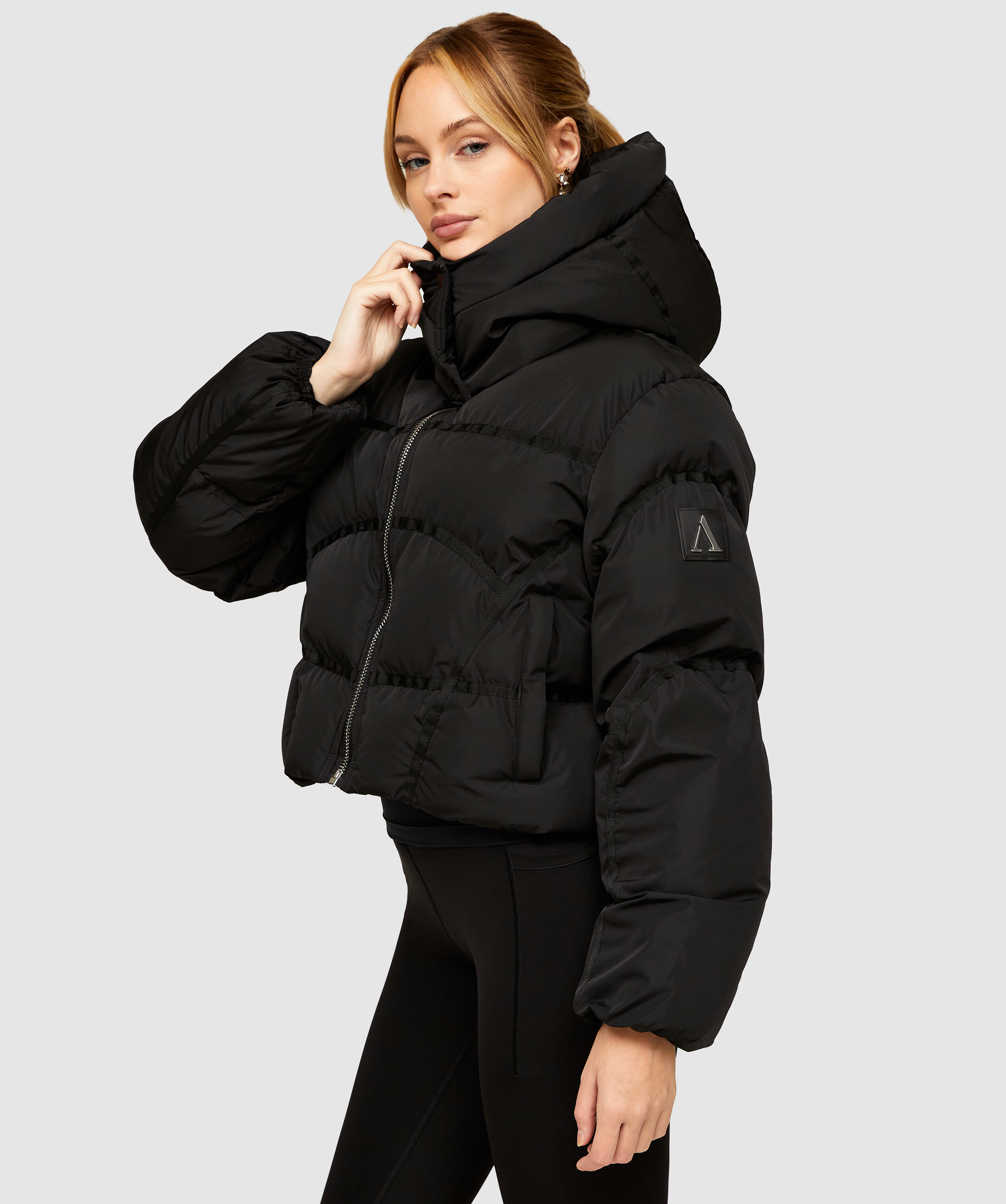 Alessandro Zavetti Womens Giada Crop Puffer Jacket Jet Black Zavetti